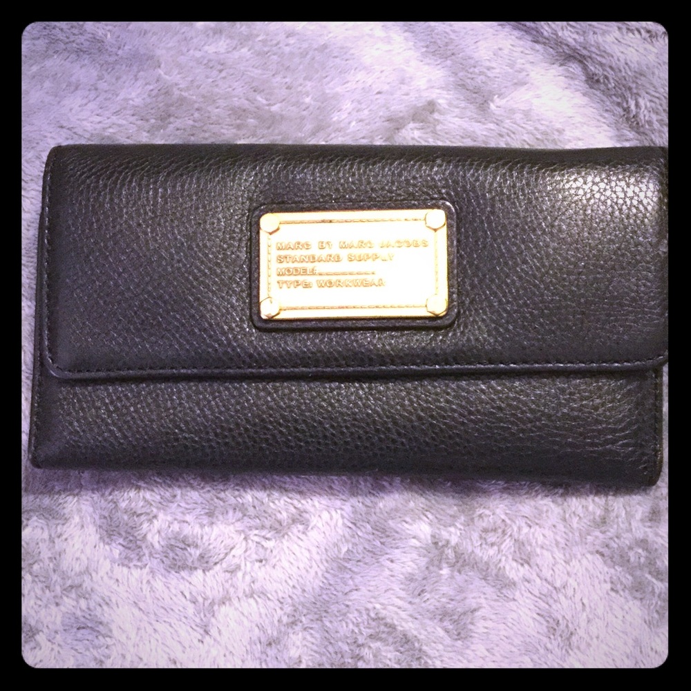 Marc Jacobs Q leather Wallet